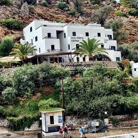 Hotell Porto On The Hill Loutro